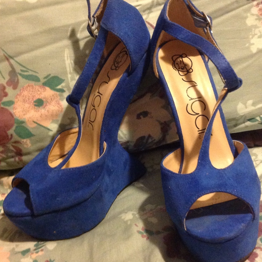 COPY - Stylish and comfy blue heels for Behappy💕